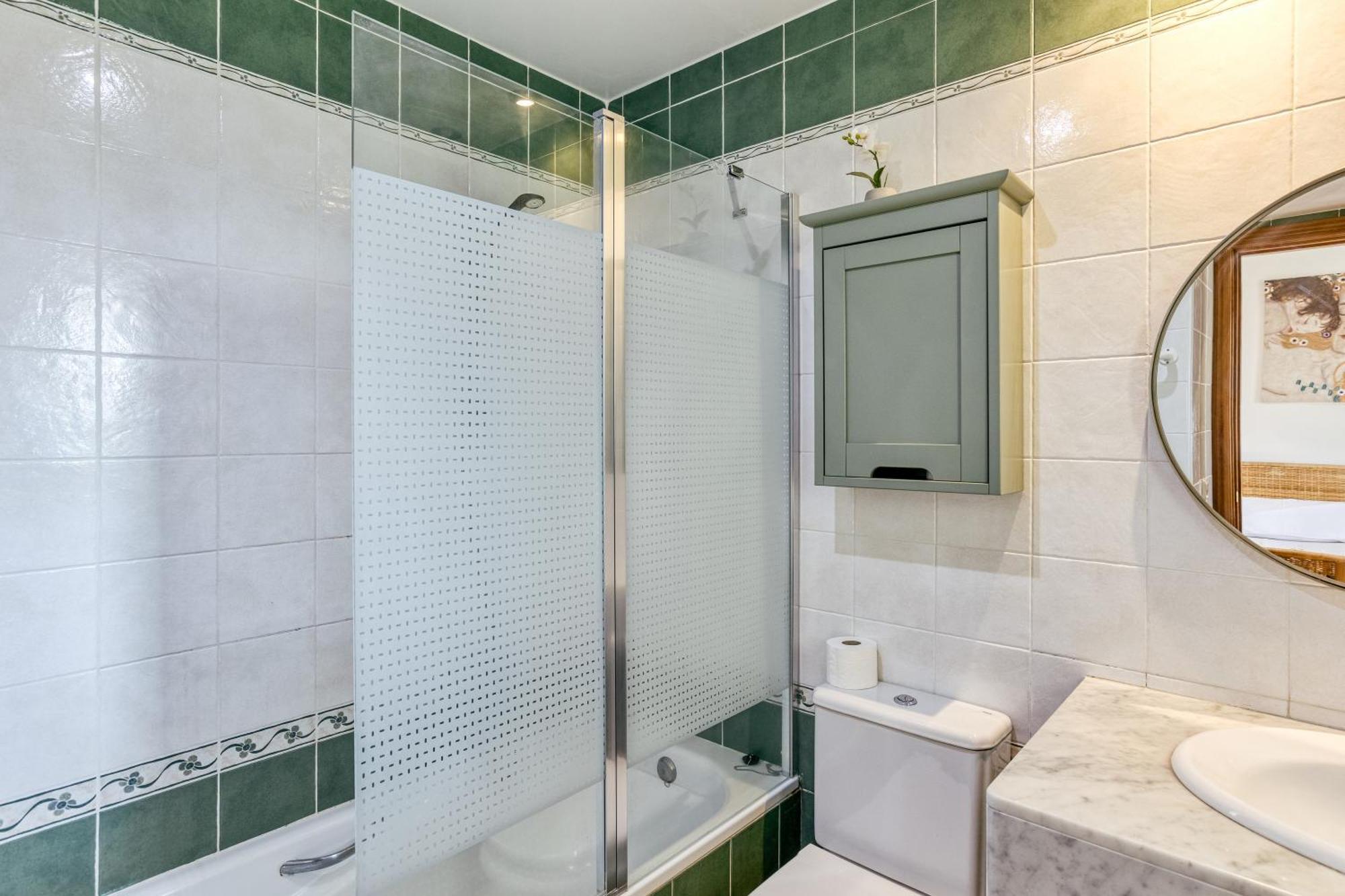 Fantastic Family Villa Л'Естартіт Екстер'єр фото